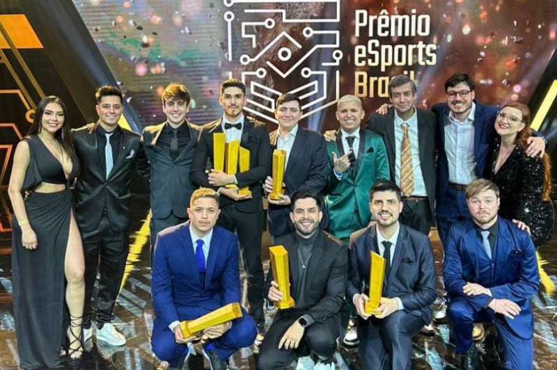 Prêmio Esports Brasil: JapaBKR é o melhor jogador de Free Fire - Pichau  Arena